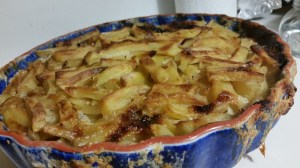 I made it in a pretty pie dish that went straight from oven to table nicely